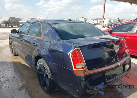 2011 Chrysler 300 из США, поврежденный, VIN 2C3CA4CG8BH572723